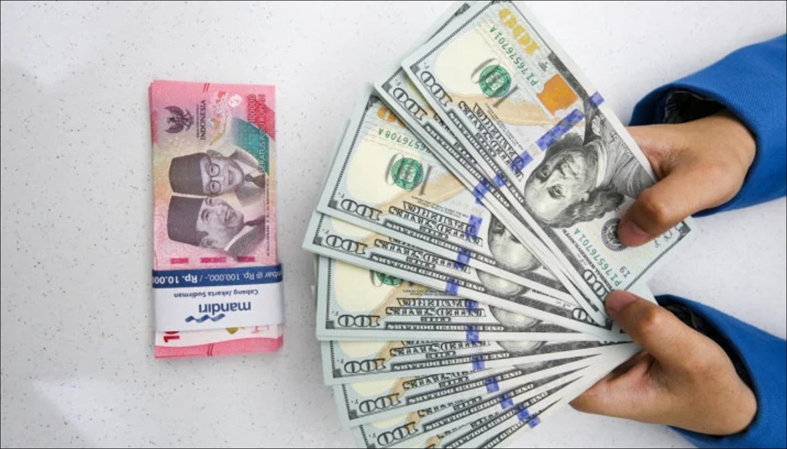 Rupiah Ditutup Rebound Rp17.899 per Dolar AS Ditopang Rilis Penjualan Ritel - Infolitik