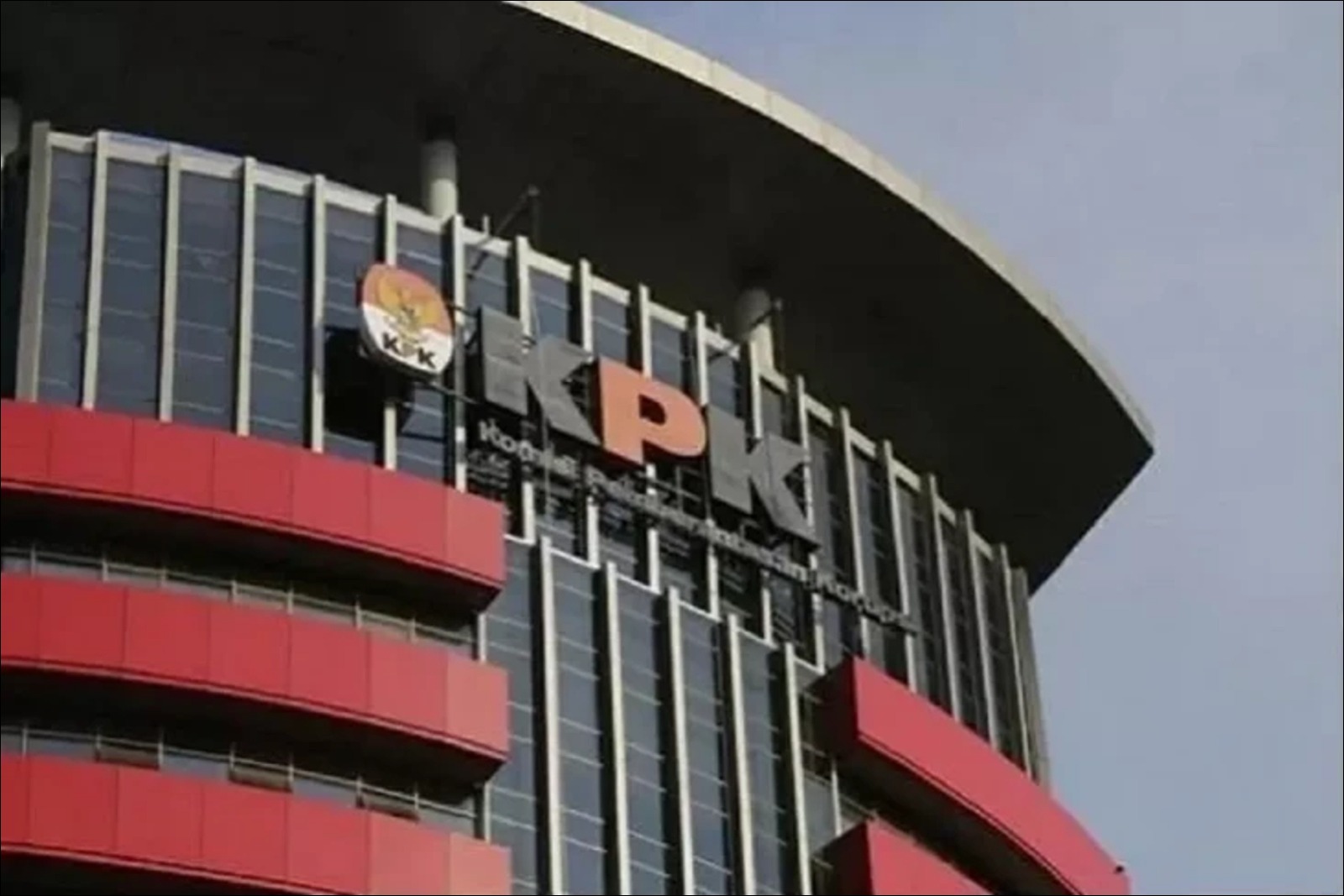 KPK Sita Uang Jutaan Rupiah Diduga Hasil Pungli di BPN Bogor - Infolitik