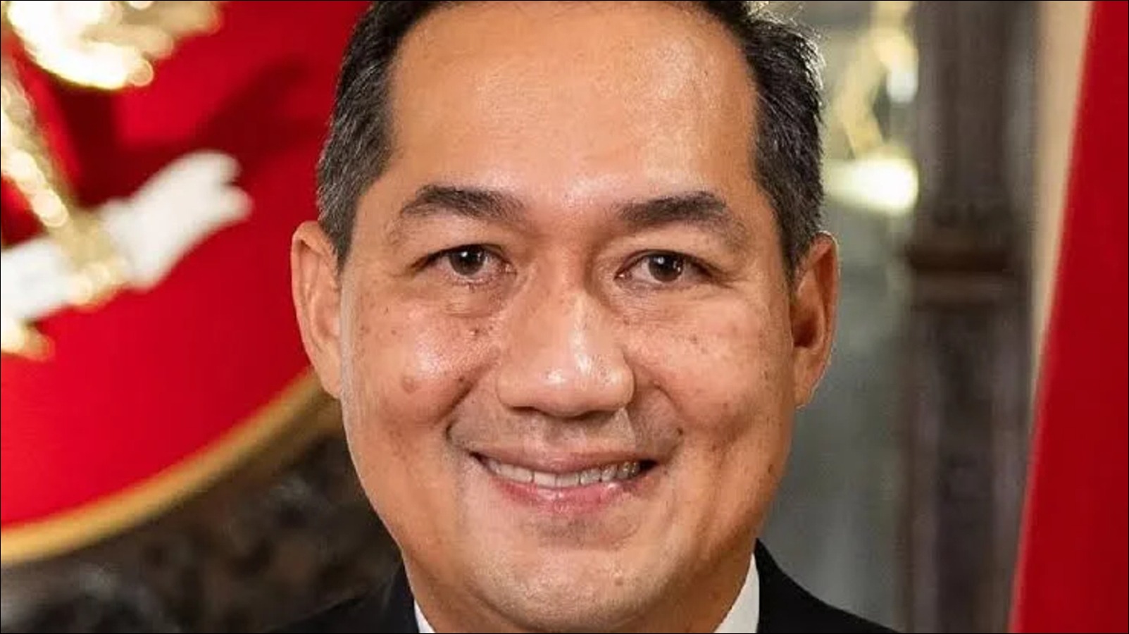 M Lutfi Sentil Sumbangan Rp1,7 T Konglomerat Batubara ke Singapura: Kekayaan Alam Indonesia Harus Kembali ke Merah Putih - Infolitik