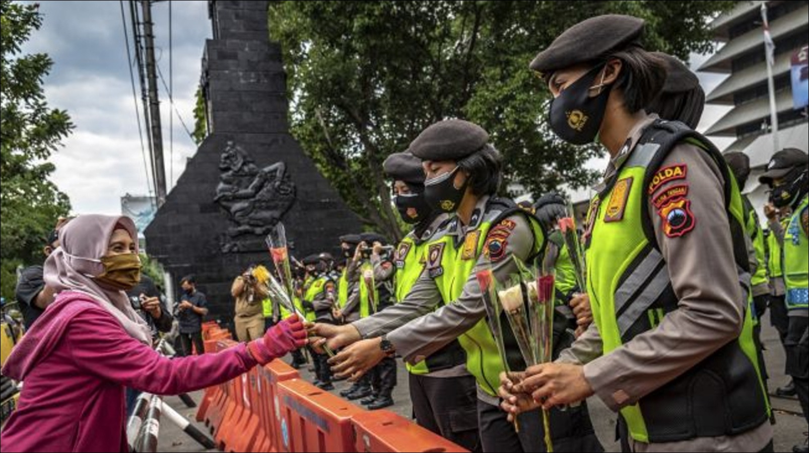 Demo Mahasiswa 28 Oktober, Masyarakat Berharap Aksi Berlangsung Damai - Infolitik